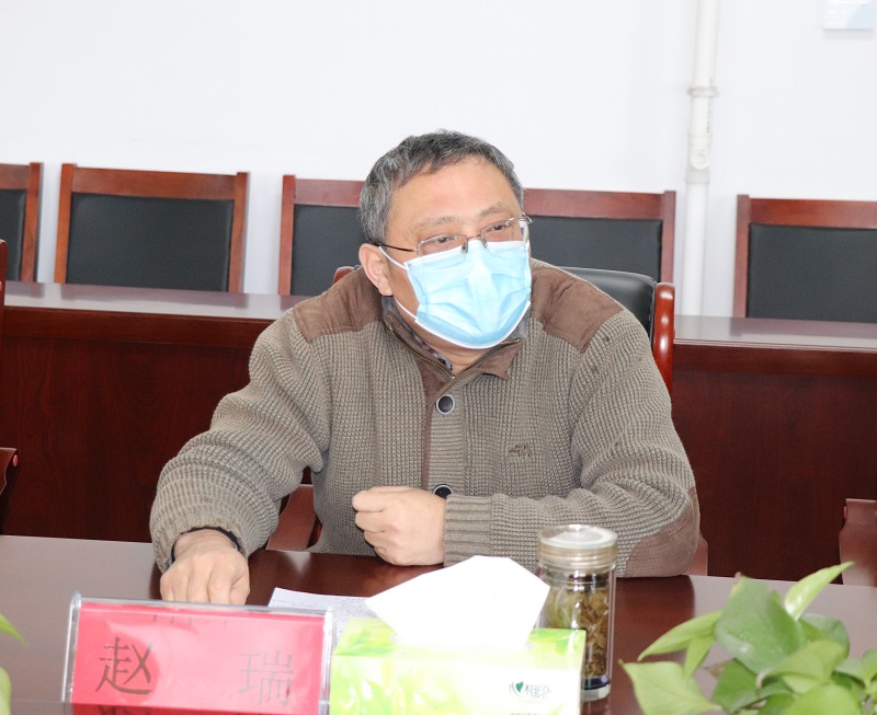 赵瑞-1.jpg