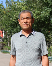 葛运典.jpg