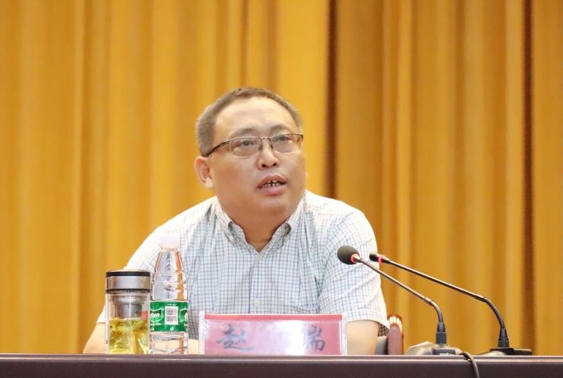 13赵瑞表态发言.JPG