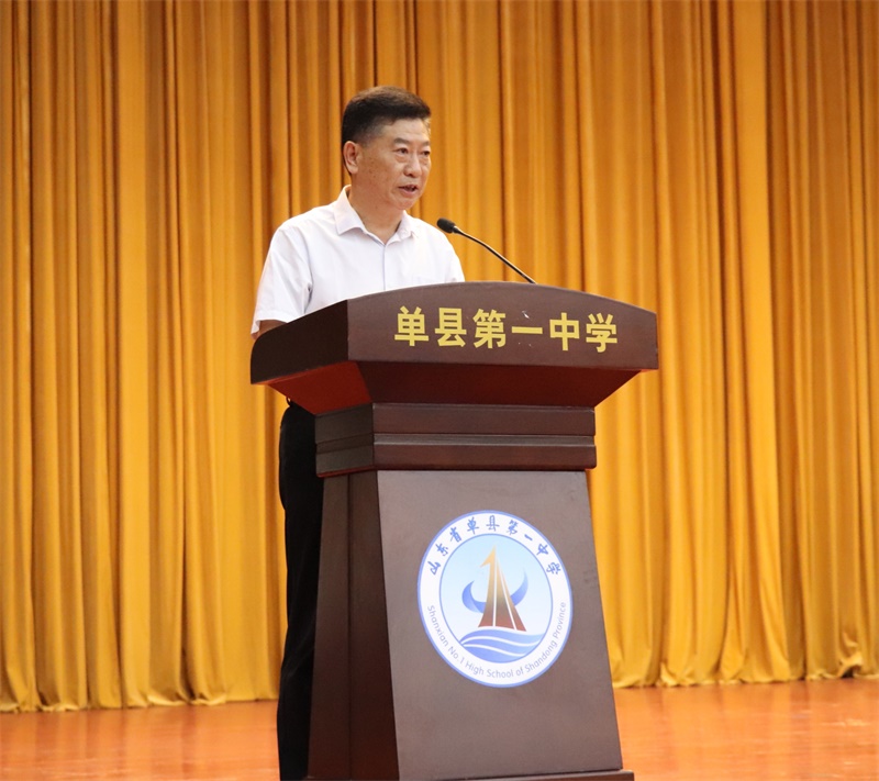 刘连义表态发言.JPG